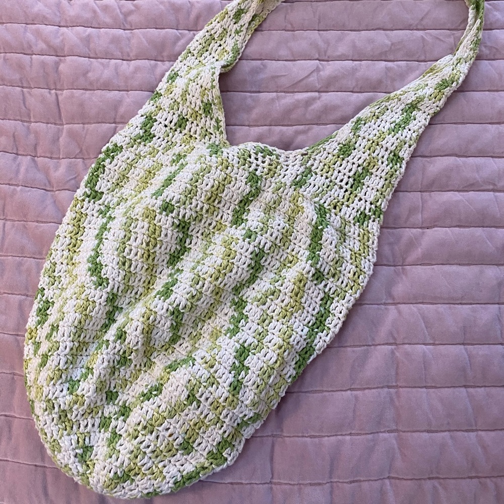 Crochet crossbody bucket bag